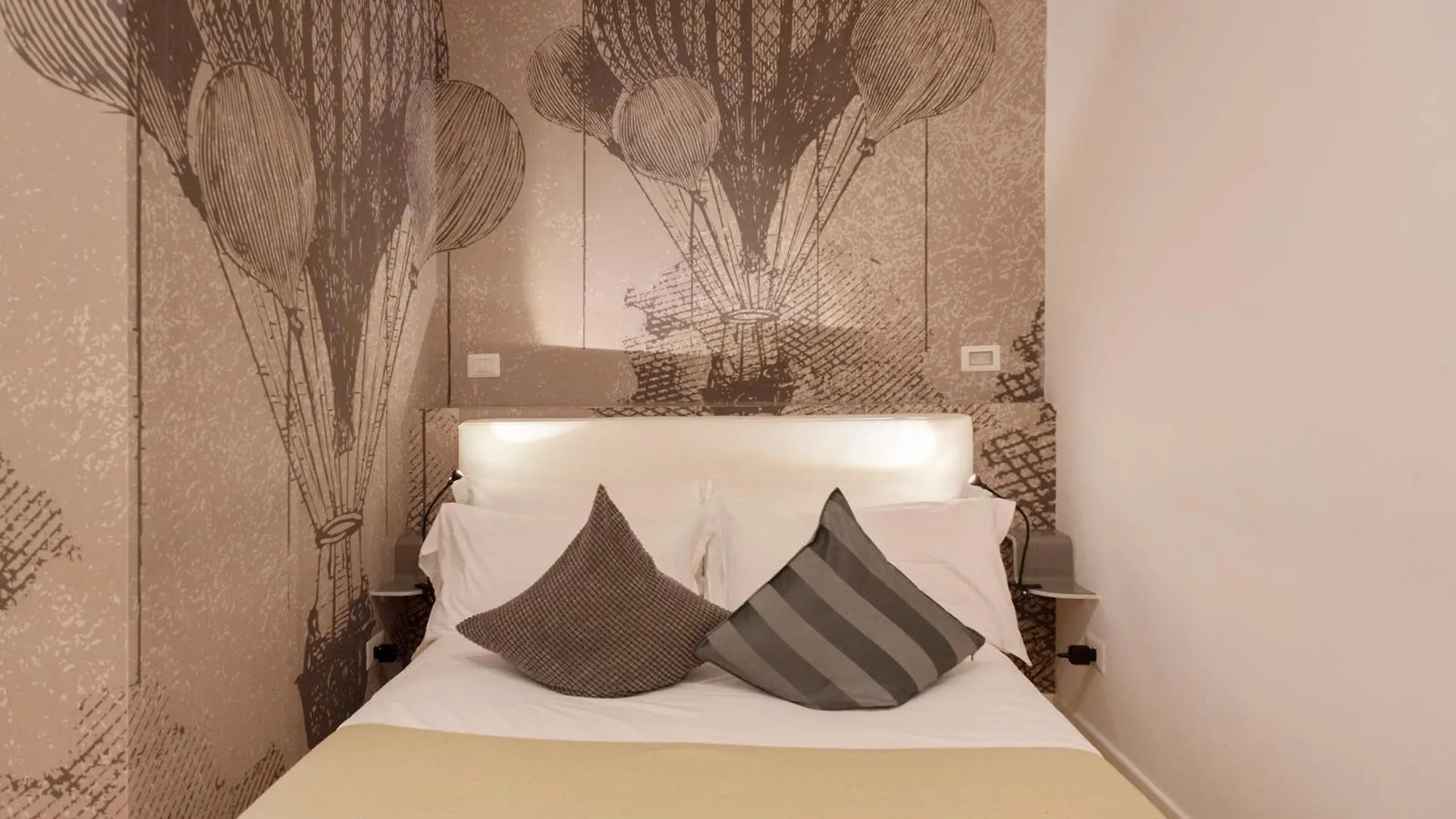 Pignatelli Rooms Naples Guest house