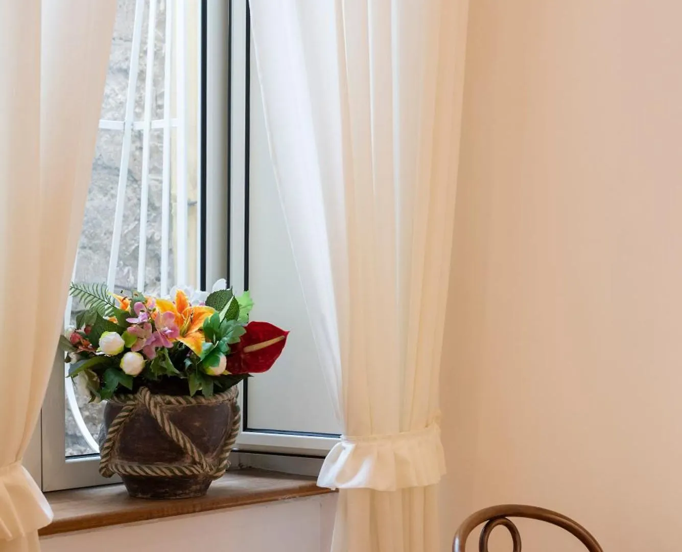 Pignatelli Rooms Naples 0*,  Italy